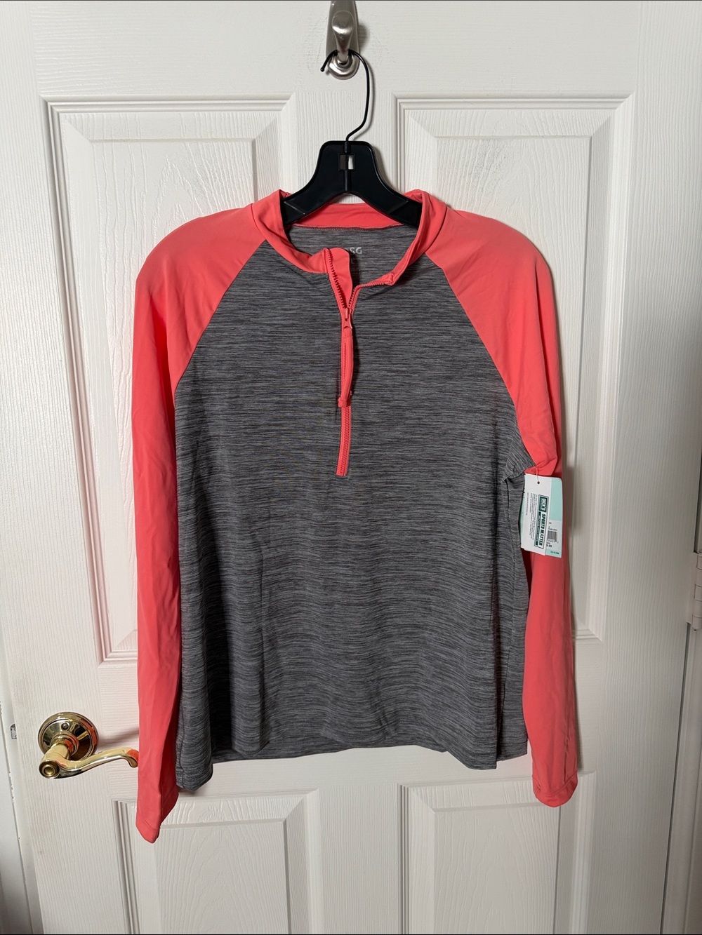 NWT DSG Coral Sleeve Gray peach Quarter-Zip Long Sleeve Top uv protection large